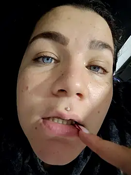 Snapshot of angelcurvyxtremx69 chatting on February 2026 02:40:02 AM angelcurvyxtremx69 online show from February 2026 02:40:02 AM