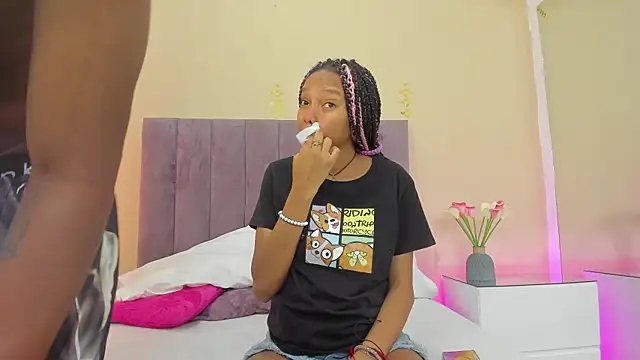 Kiaraa y Her Crazy online show from May 2026 04:17:01 AM