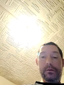 Snapshot of frederic198 chatting on December 2025 08:27:02 PM frederic198 online show from December 2025 08:27:02 PM