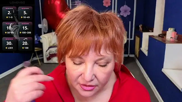 Kira Kenett online show from May 2026 04:26:01 PM