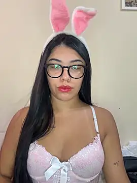 Alexa69xx online show from April 2026 05:43:02 PM