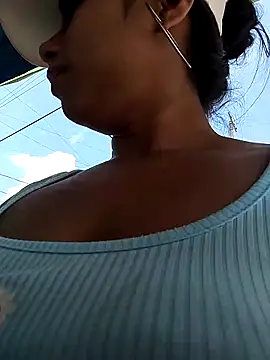 AnggelicaSwan21 online show from September 2025 04:19:02 PM