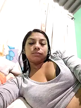 AnggelicaSwan21 online show from November 2025 01:05:02 AM