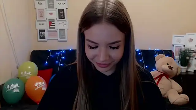 Snapshot of aSingleOne chatting on March 2026 09:43:01 PM aSingleOne online show from March 2026 09:43:01 PM