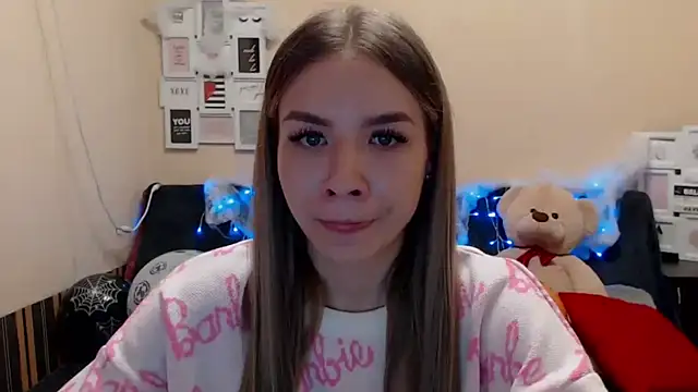 Snapshot of aSingleOne chatting on March 2026 07:18:02 PM aSingleOne online show from March 2026 07:18:02 PM