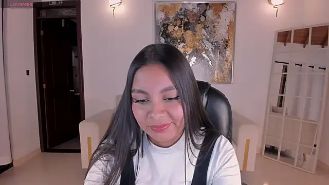 NinaBlum online show from September 2025 12:05:01 AM