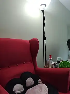 taydeebear online show from October 2025 05:47:02 PM