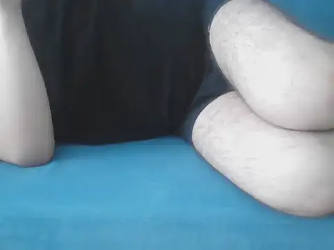 modelboy01 online show from September 2025 12:05:01 PM