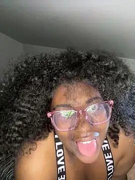 bunbun420247 online show from April 2026 10:58:01 PM