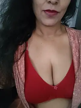 Deepa Sharma143 online show from June 2026 01:43:02 AM