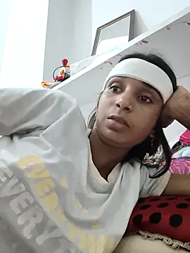 Hot-Soniya2 online show from October 2025 03:24:01 PM