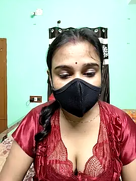 naughty nataasa online show from October 2025 07:03:02 PM