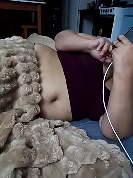 xlatinastar online show from November 2025 12:12:01 AM