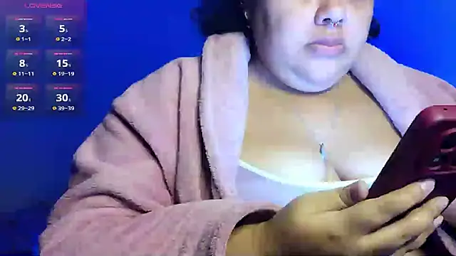 xlatinastar online show from June 2026 12:02:01 PM