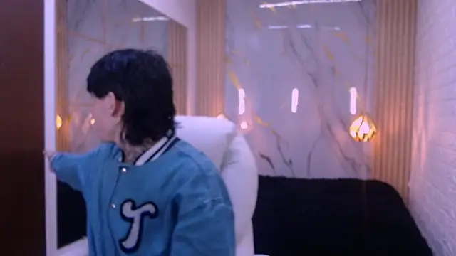 Iantwink18 online show from March 2026 03:36:01 AM