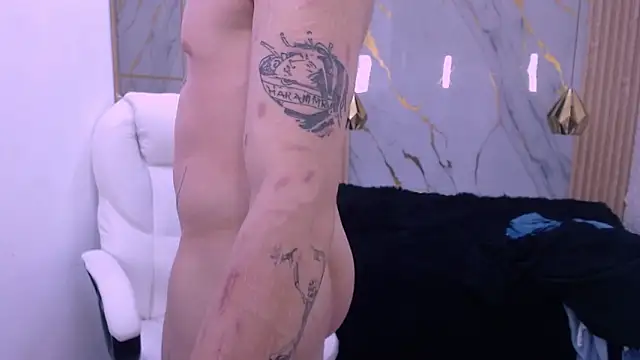 Iantwink18 online show from March 2026 03:45:02 AM