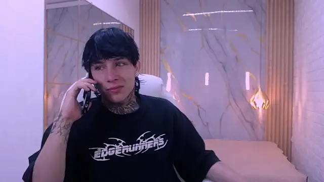 Iantwink18 online show from March 2026 06:12:02 PM