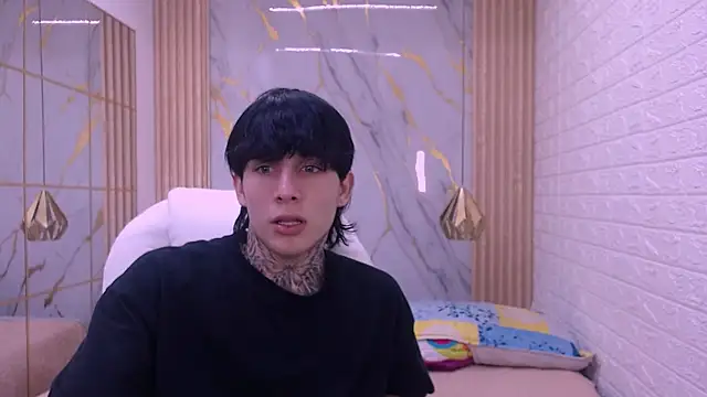 Iantwink18 online show from March 2026 03:34:02 AM