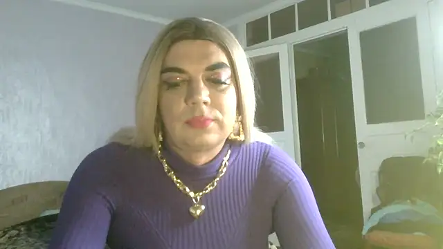 Snapshot of NiraFrost chatting on October 2025 05:03:01 PM NiraFrost online show from October 2025 05:03:01 PM