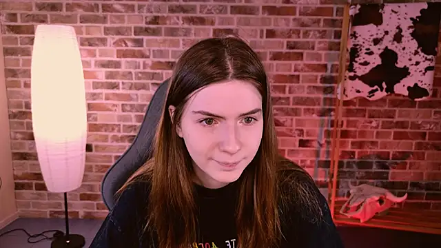 Snapshot of AliceCUNTach chatting on November 2025 05:08:02 AM AliceCUNTach online show from November 2025 05:08:02 AM