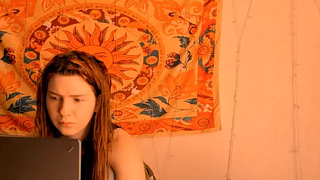 AliceCUNTach online show from June 2026 05:12:01 AM