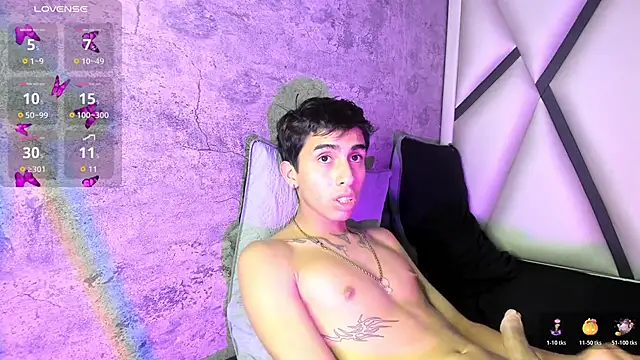 Amy Fox03 online show from November 2025 12:48:01 PM