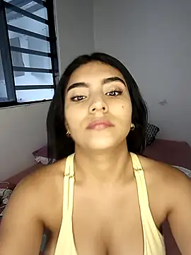 EmilyRose yb online show from September 2025 04:19:02 PM