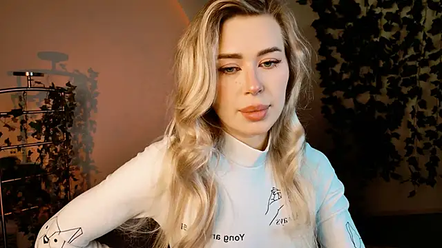 AdelLoyss online show from September 2025 09:03:01 AM