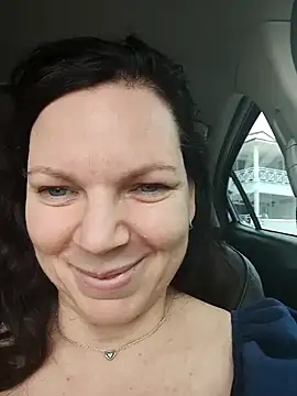 Snapshot of aussiepeaches chatting on January 2025 10:56:01 AM aussiepeaches online show from January 2025 10:56:01 AM