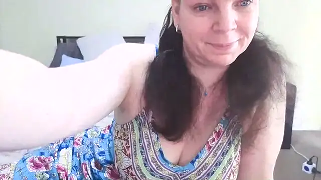 Snapshot of aussiepeaches chatting on September 2025 01:52:01 AM aussiepeaches online show from September 2025 01:52:01 AM