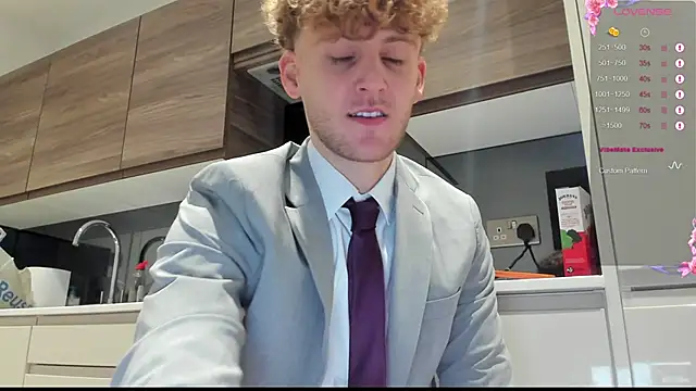 Snapshot of DominantAlex18 chatting on December 2025 04:12:02 PM DominantAlex18 online show from December 2025 04:12:02 PM