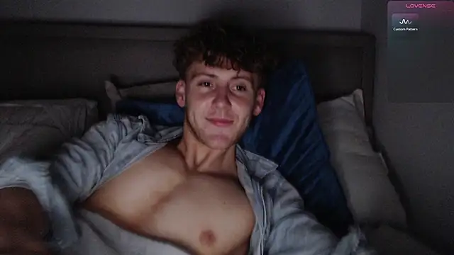 DominantAlex18 online show from March 2026 03:31:01 AM