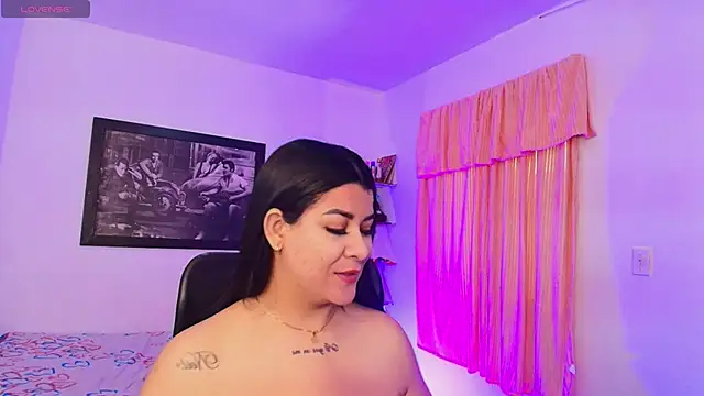 TianaGlow26 online show from March 2026 06:57:02 PM