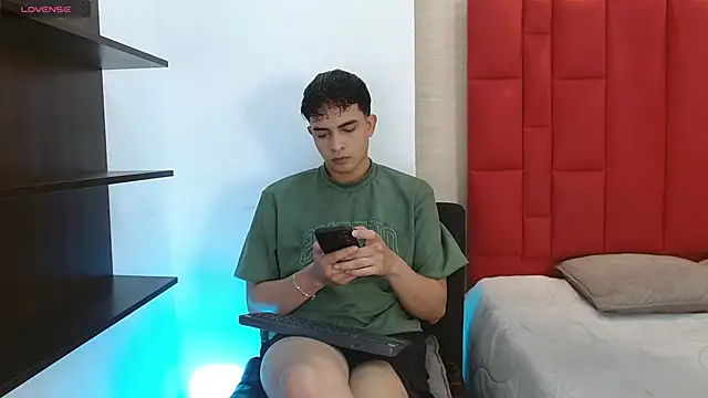 Cady Hot online show from November 2025 08:18:02 PM