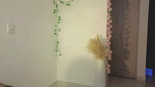 Snapshot of 0ne_0f_0ne chatting on October 2025 03:05:02 AM 0ne 0f 0ne online show from October 2025 03:05:02 AM