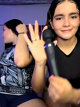 Ashley and Zoe online show from September 2025 10:48:01 PM