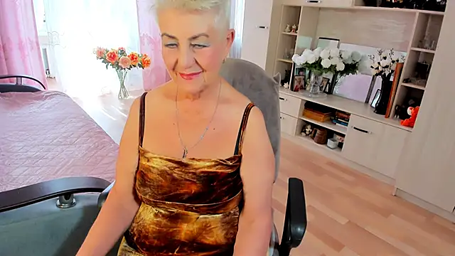 HotandMature online show from May 2026 07:37:01 AM