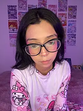 Valen-Foxx online show from October 2025 05:29:02 AM