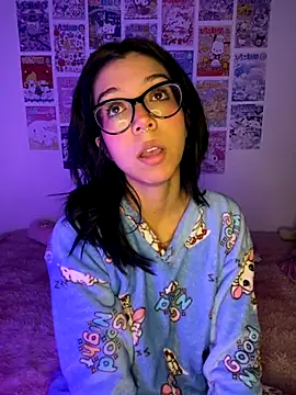 Valen-Foxx online show from November 2025 06:49:01 AM