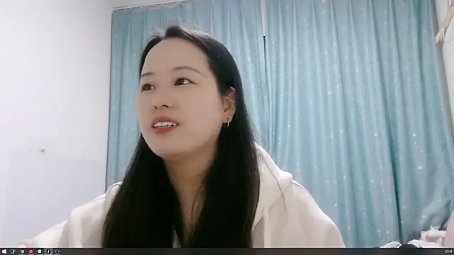 Snapshot of HY-21 chatting on October 2025 02:42:02 PM HY-21 online show from October 2025 02:42:02 PM