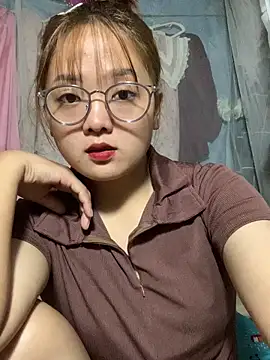 July-y online show from October 2025 01:56:02 PM