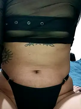 Snapshot of malvinaAAA chatting on October 2025 02:41:02 AM malvinaAAA online show from October 2025 02:41:02 AM