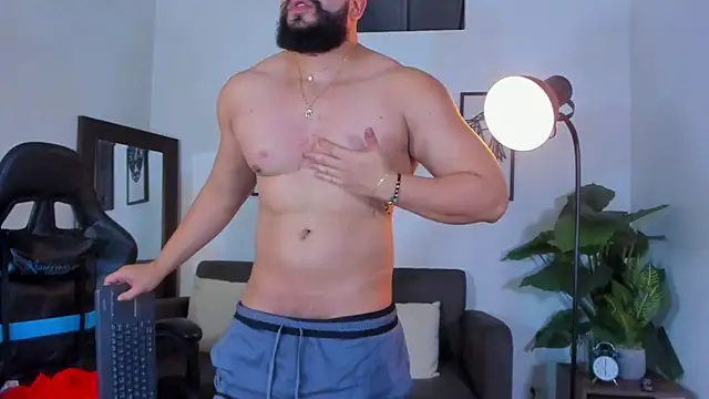 Justin kingX7 online show from May 2026 05:46:02 AM
