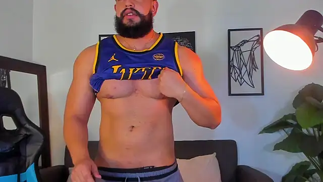 Justin kingX7 online show from June 2026 04:28:01 AM