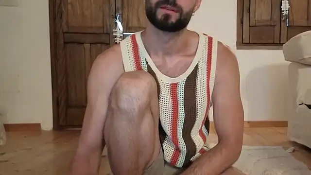 Amicisegreti online show from June 2026 05:23:02 AM