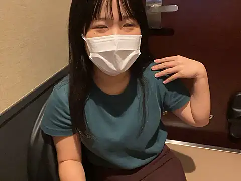 hikiwarinatto xoxo online show from October 2025 10:33:01 AM