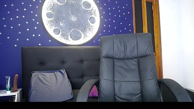 Snapshot of Olivia11_ chatting on September 2025 03:12:02 PM Olivia11 online show from September 2025 03:12:02 PM