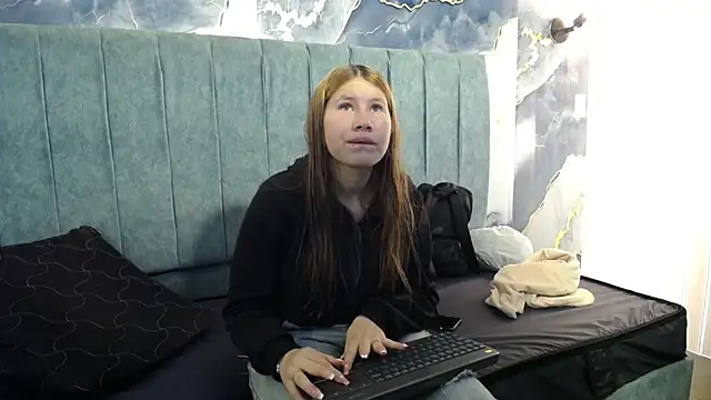 Snapshot of Olivia11_ chatting on October 2025 12:34:02 PM Olivia11 online show from October 2025 12:34:02 PM