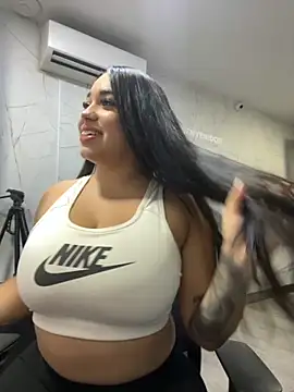 SofiaWildee online show from September 2025 10:01:02 PM