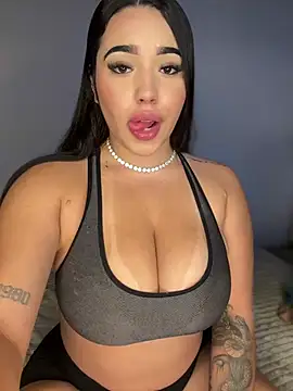SofiaWildee online show from April 2026 04:56:01 AM